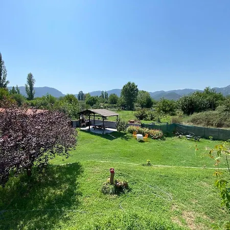 Luxurius Comfy 2-floor With Big Yard *